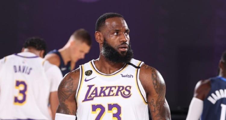 打造最强NBA球员——维特斯D属性能力详解（用游戏来探索NBA球员的能力极限）